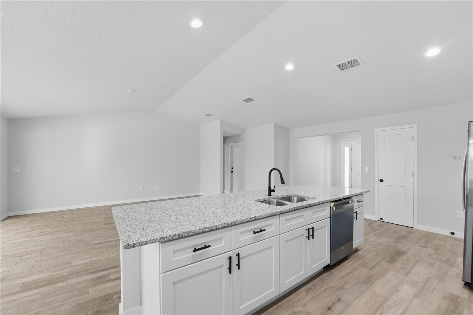 MARION OAKS UN TEN - Residential