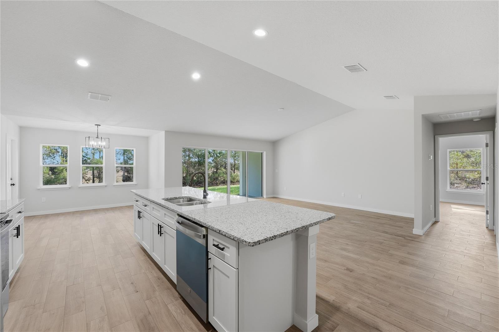 MARION OAKS UN TEN - Residential