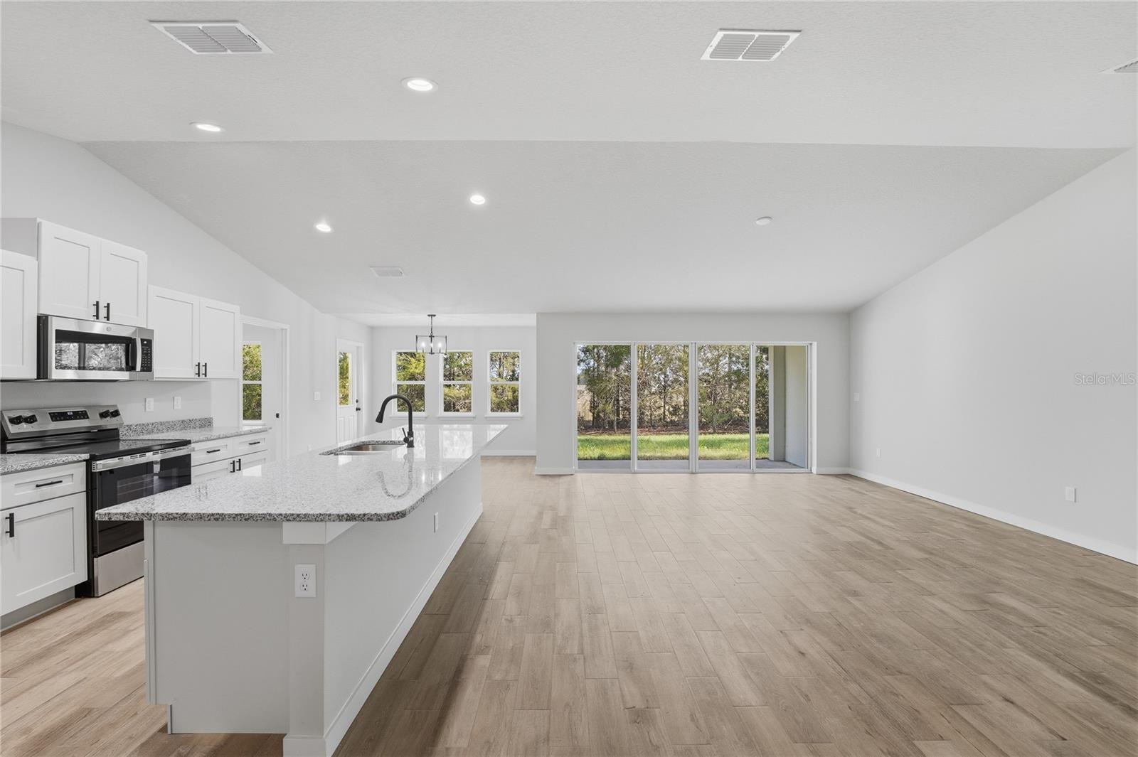 MARION OAKS UN TEN - Residential