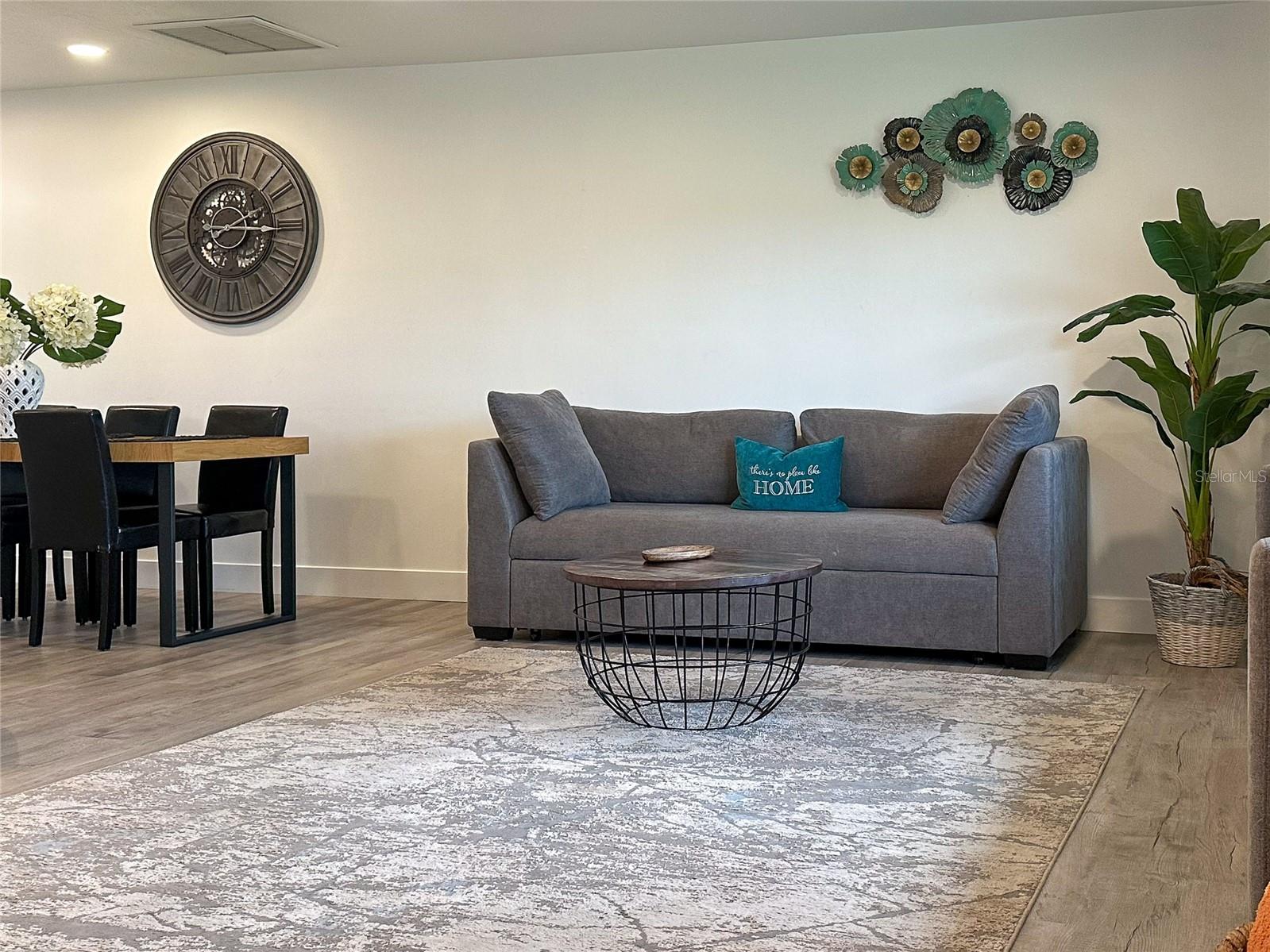 EAST GATE - Residential Lease