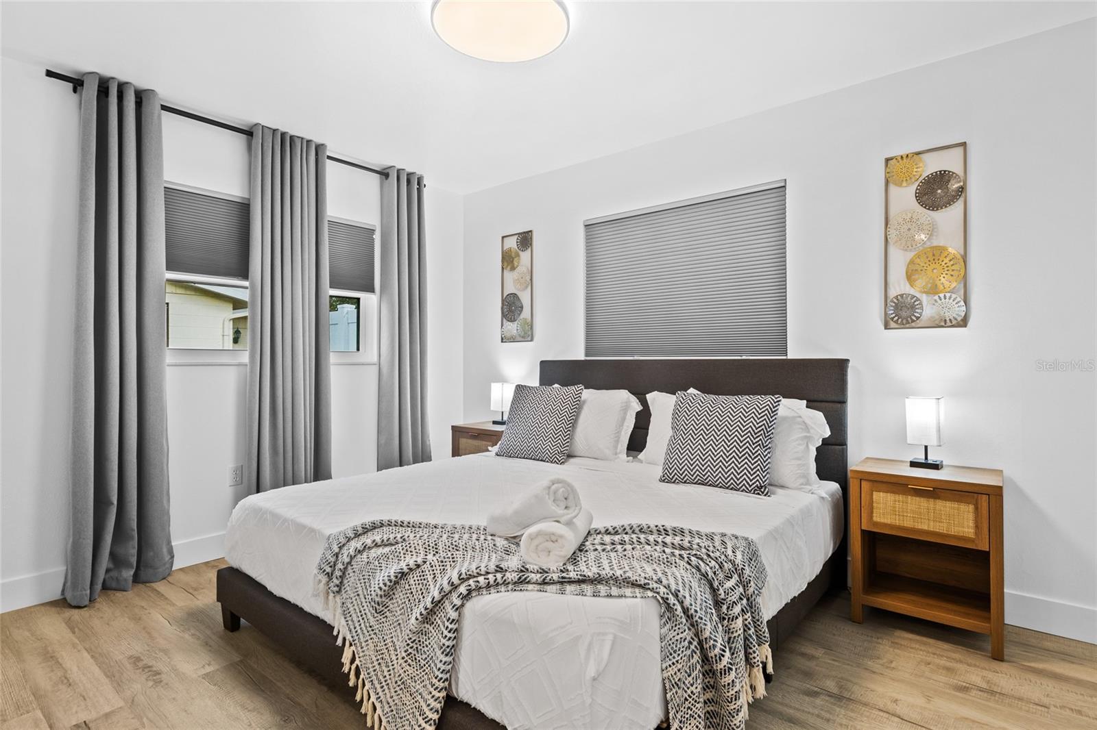 EAST GATE - Residential Lease