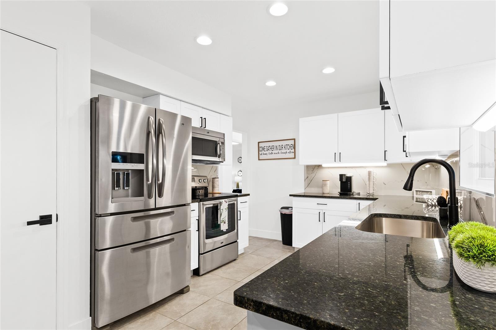 EAST GATE - Residential Lease