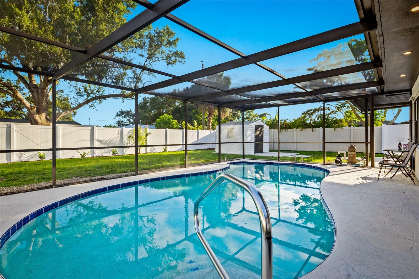 EAST GATE - Residential Lease