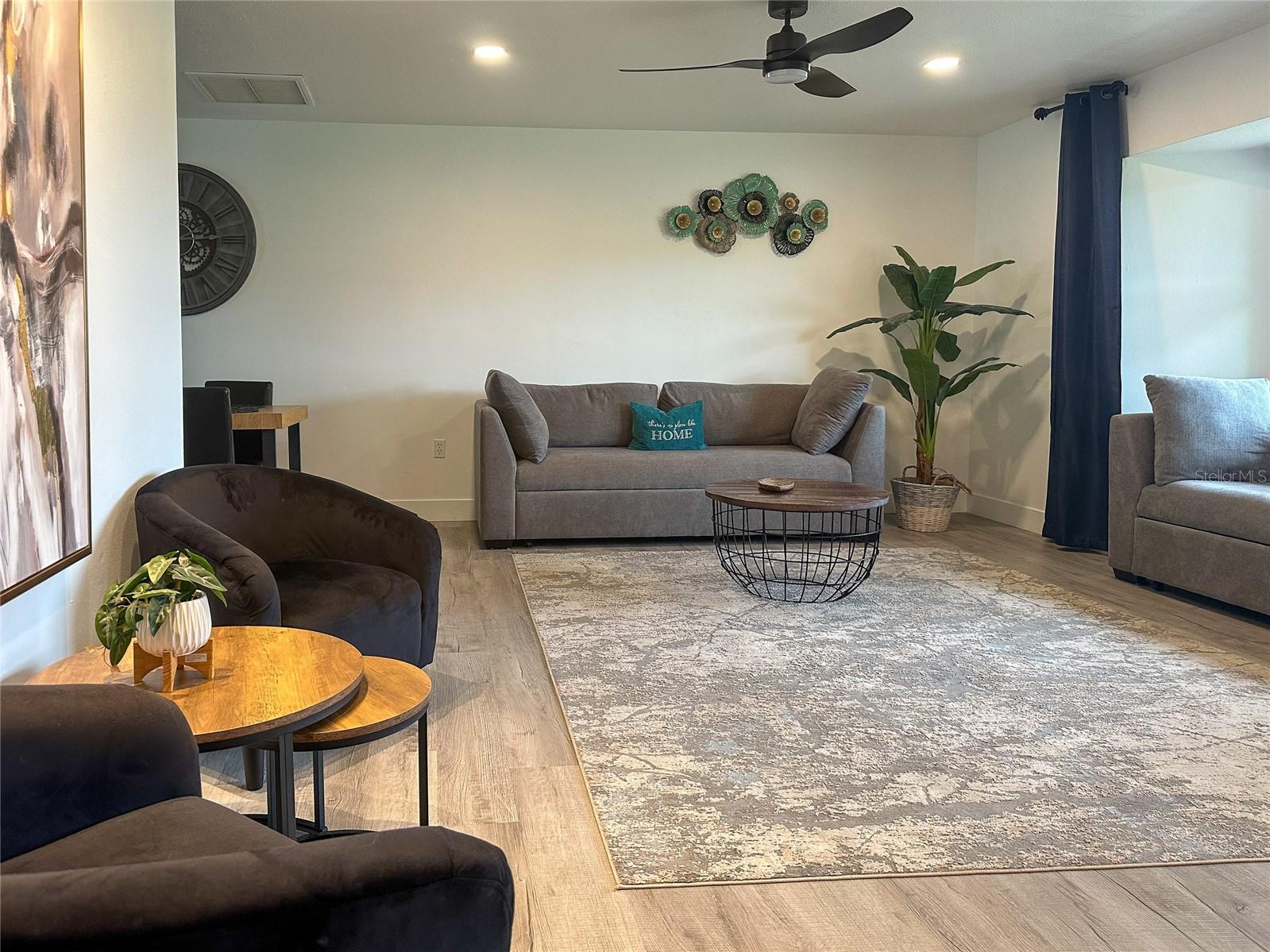 EAST GATE - Residential Lease