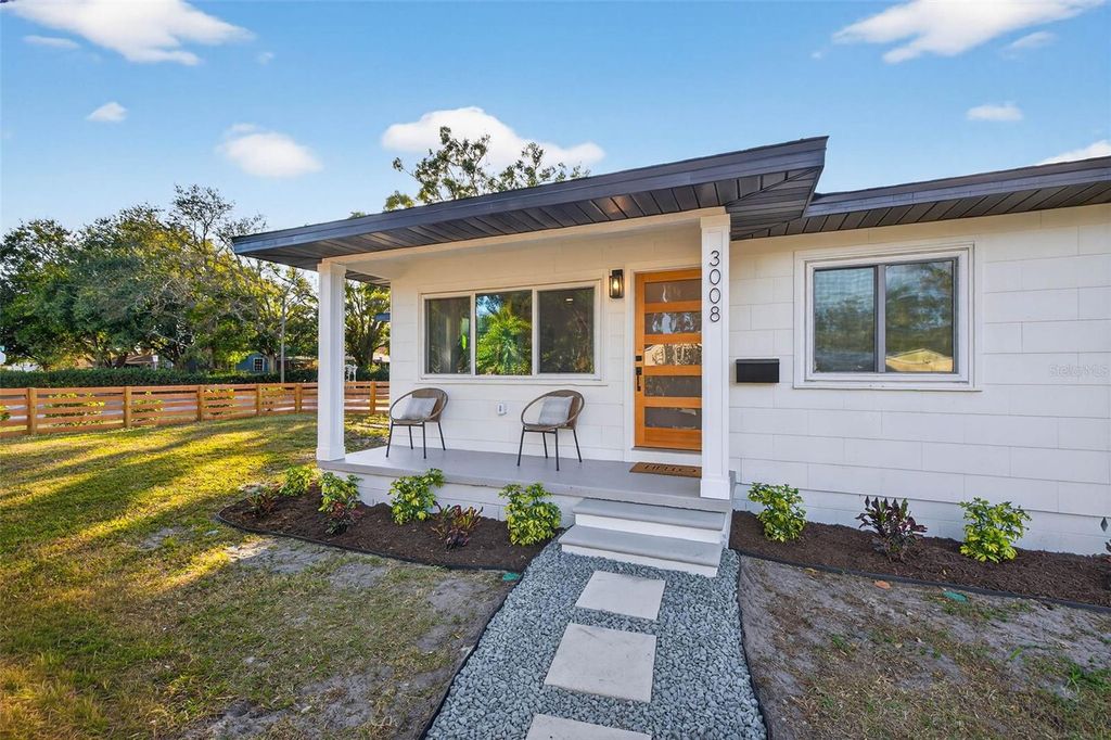 Photo of 3008 Jackson Street N, St Petersburg, FL 33704 (MLS # TB8508902)
