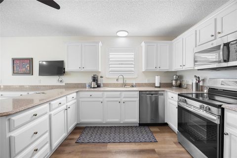 Tiny photo for 913 Soledad Way, The Villages, FL 32159 (MLS # G5101526)