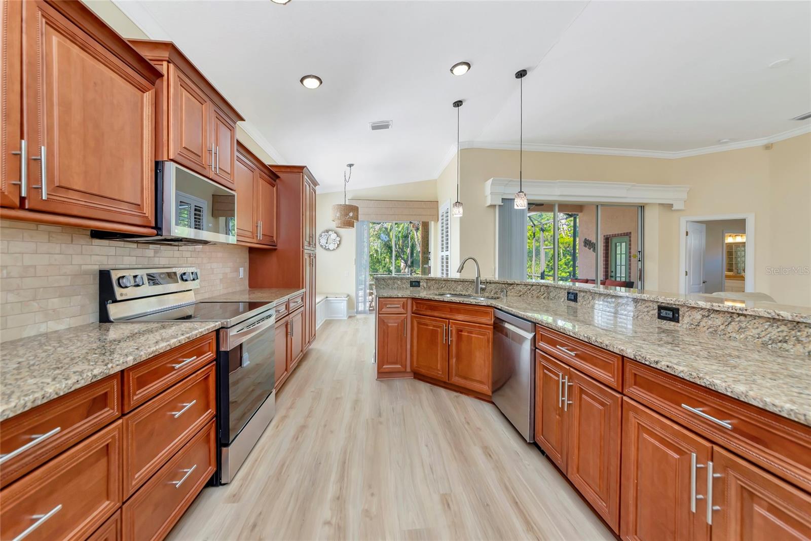 EDGEWATER VILLAGE SUBPHASE A UNIT 4B - Residential