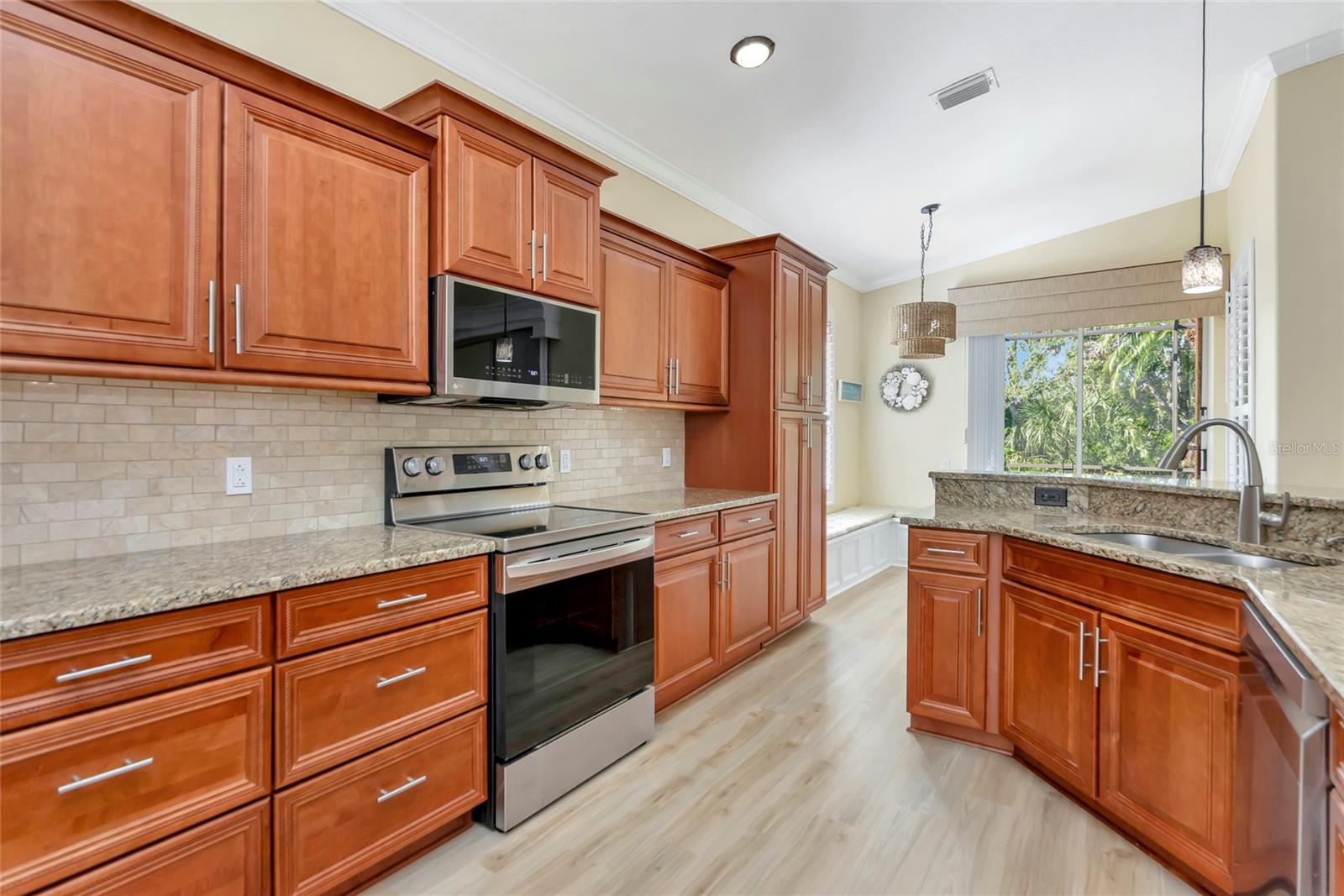 EDGEWATER VILLAGE SUBPHASE A UNIT 4B - Residential