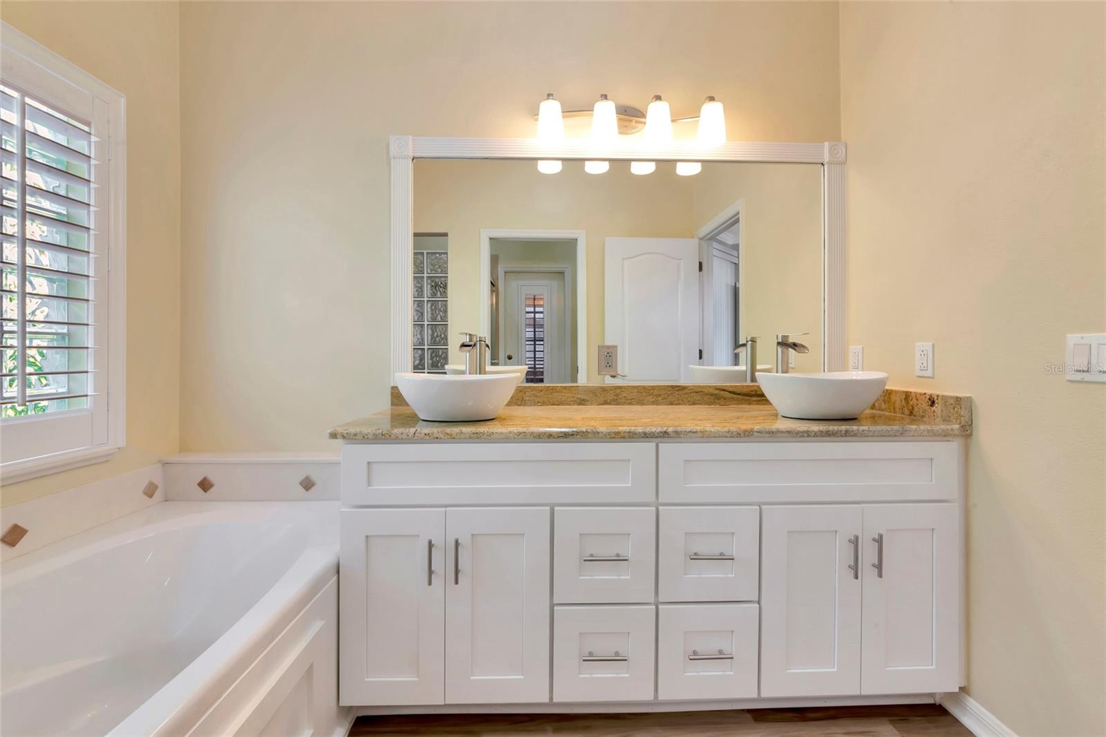 EDGEWATER VILLAGE SUBPHASE A UNIT 4B - Residential