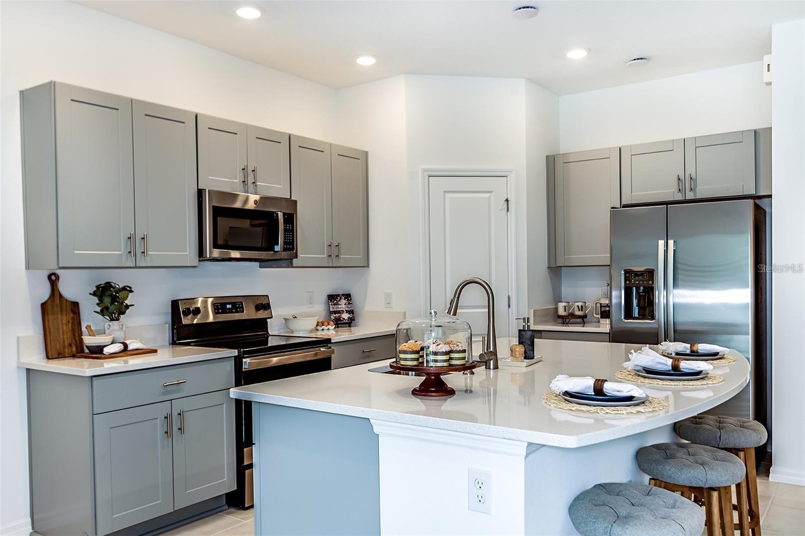 THE TOWNHOMES AT ANTHEM PARK - Residential