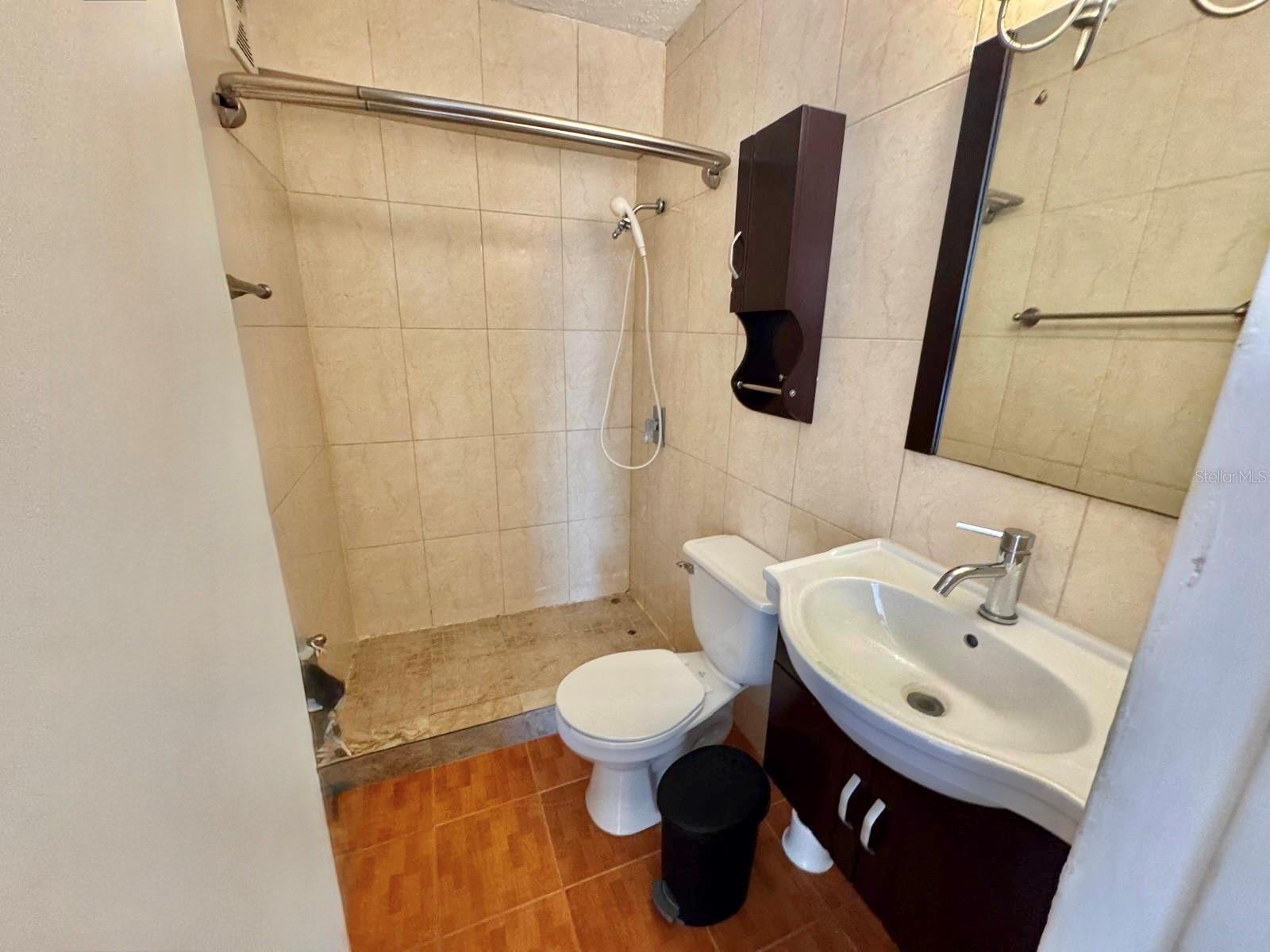 COND. MUNDO FELIZ - Residential