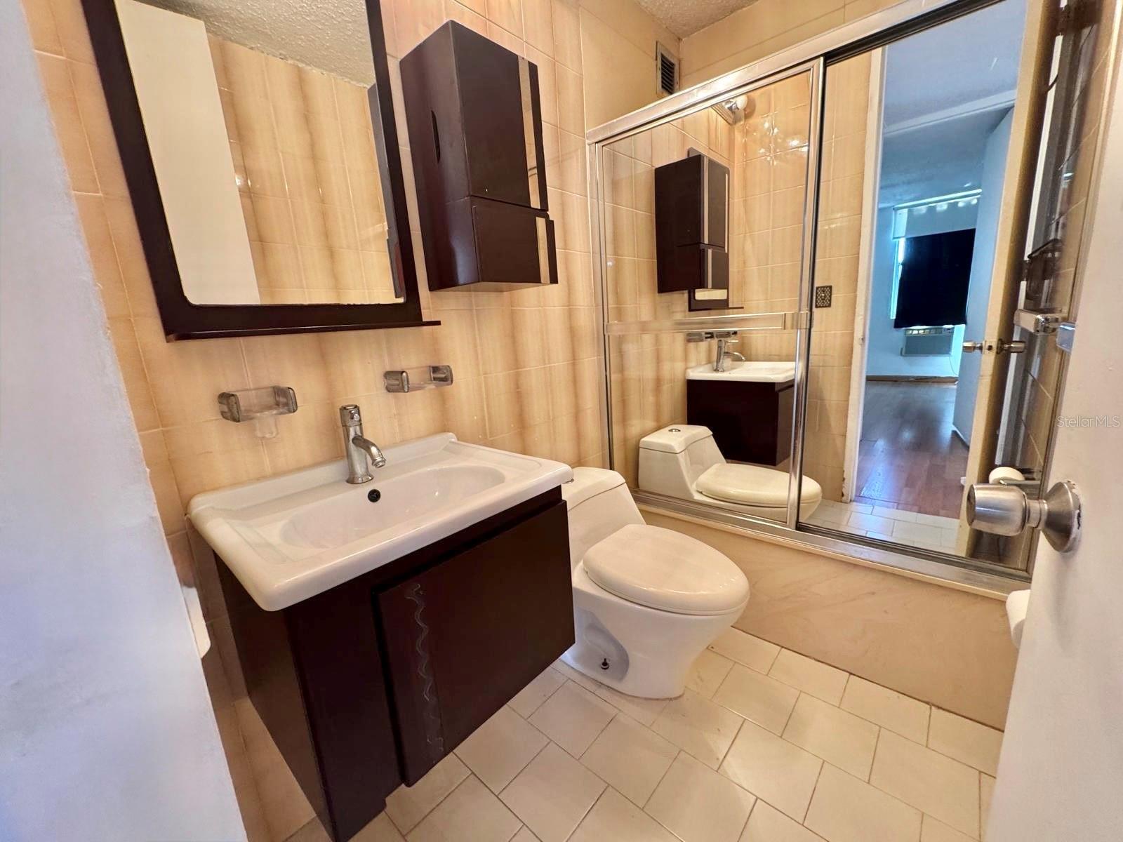 COND. MUNDO FELIZ - Residential