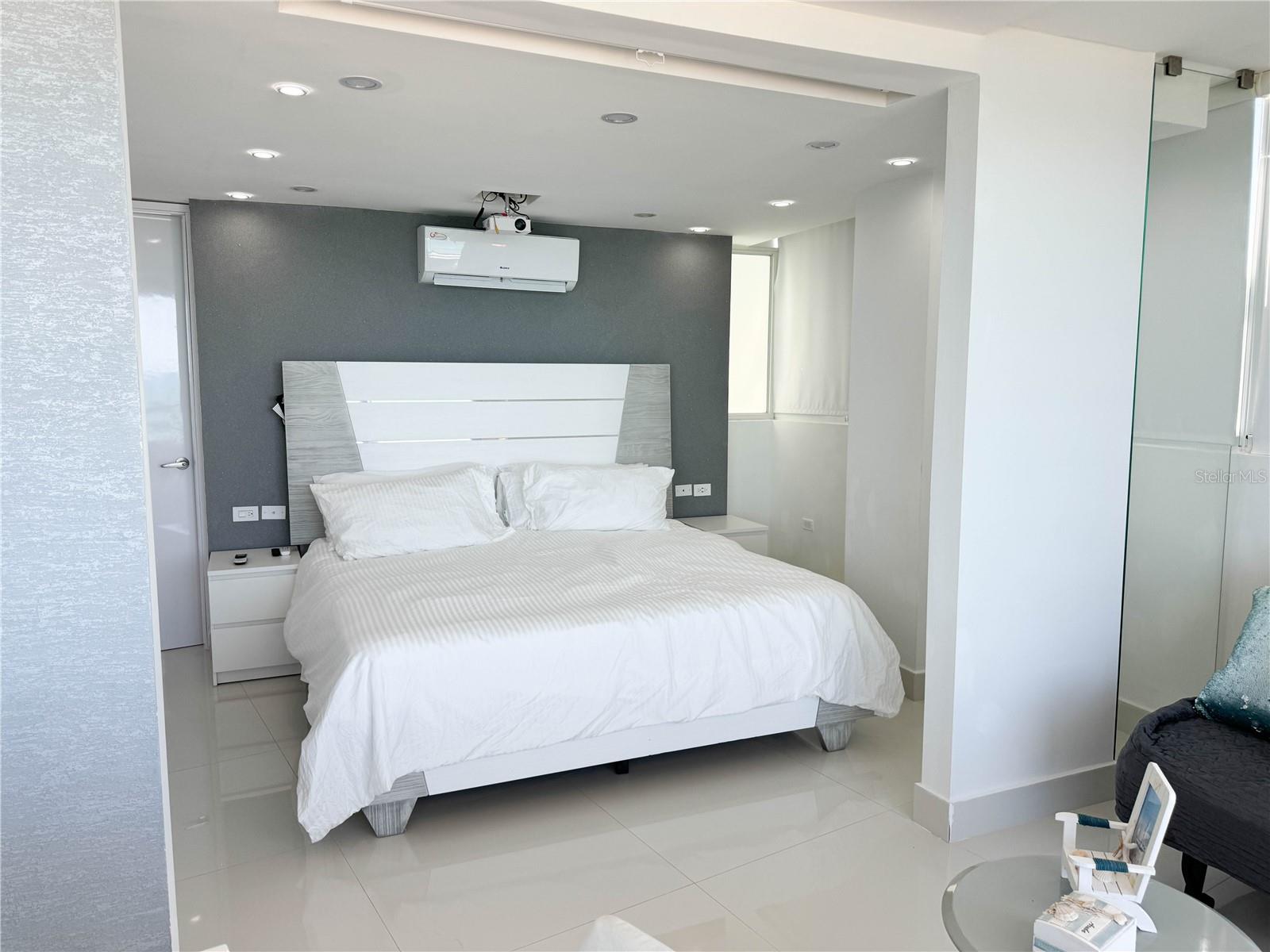 PLAYA DORADA 602 - Residential Lease