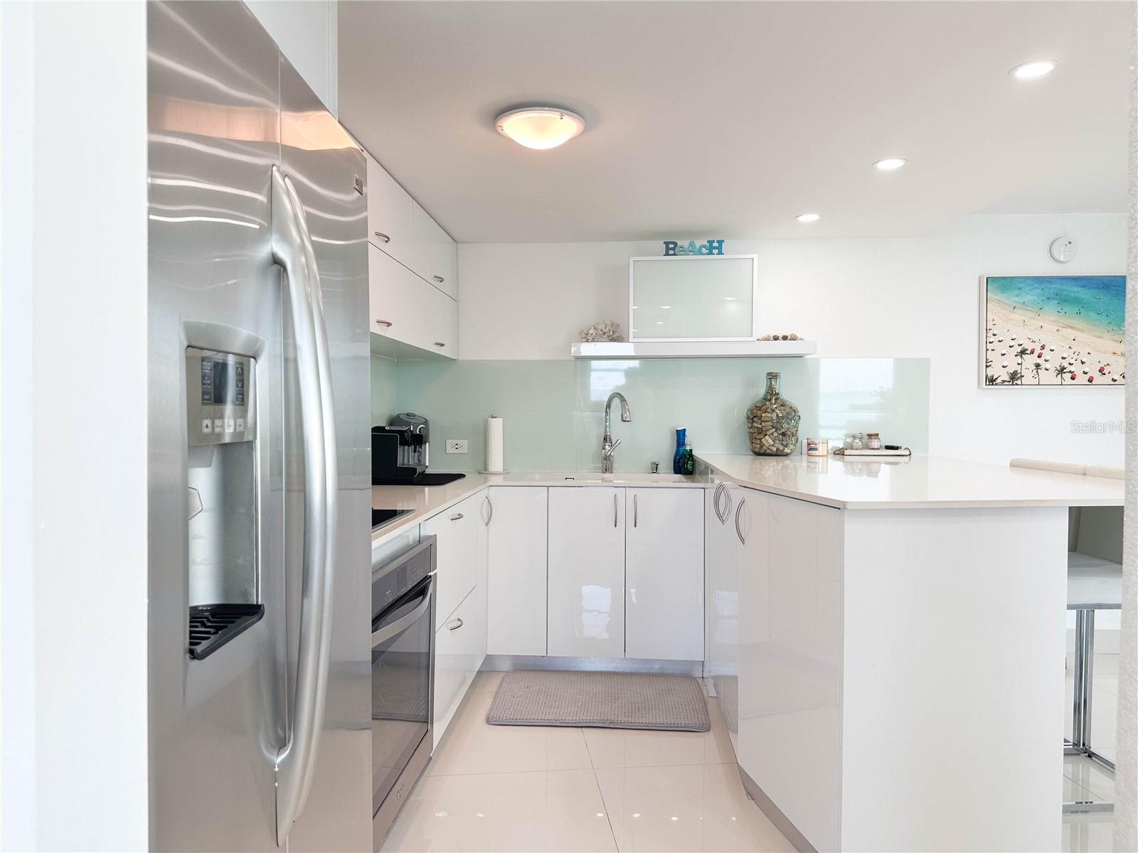 PLAYA DORADA 602 - Residential Lease