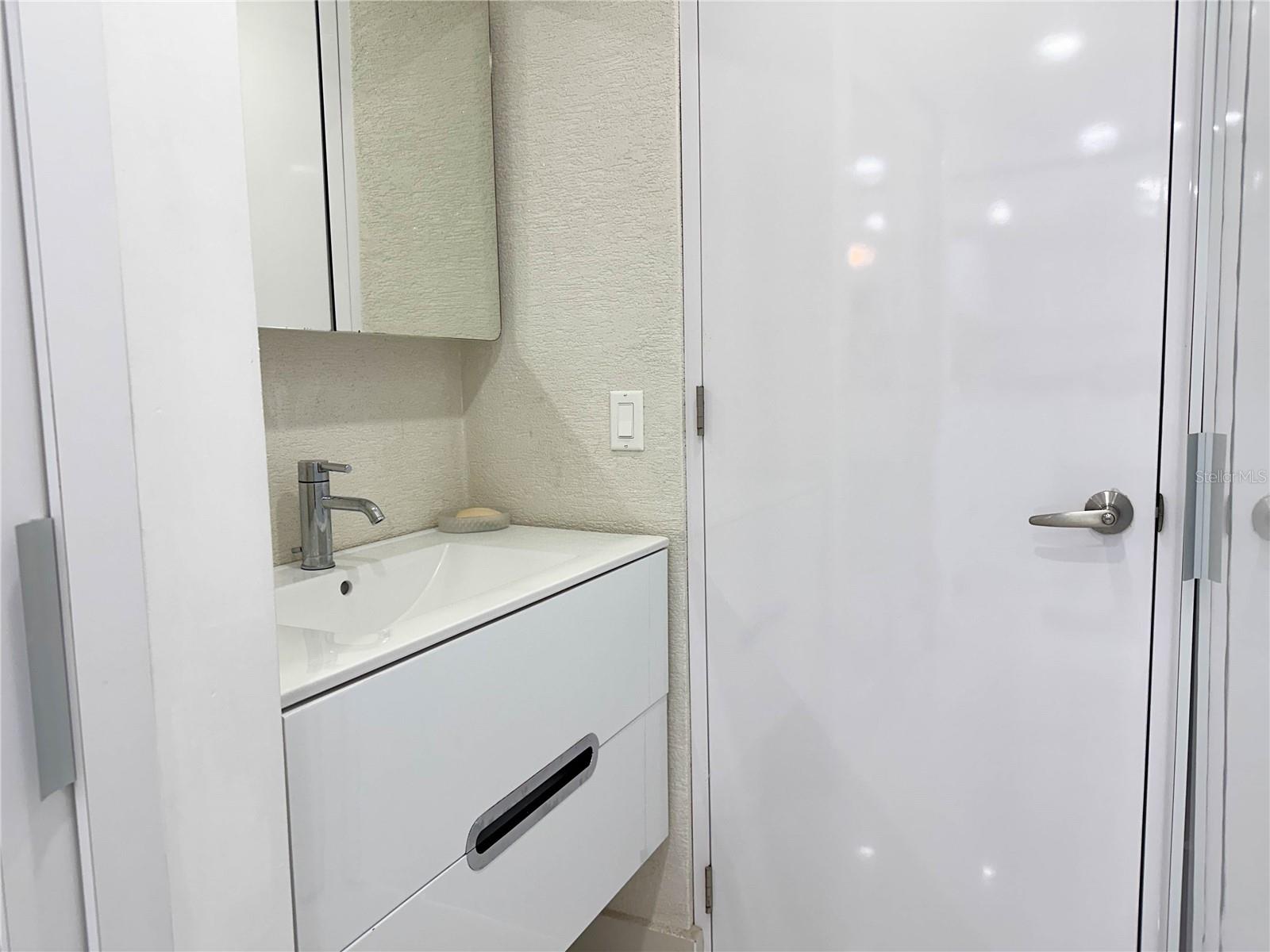 PLAYA DORADA 602 - Residential Lease