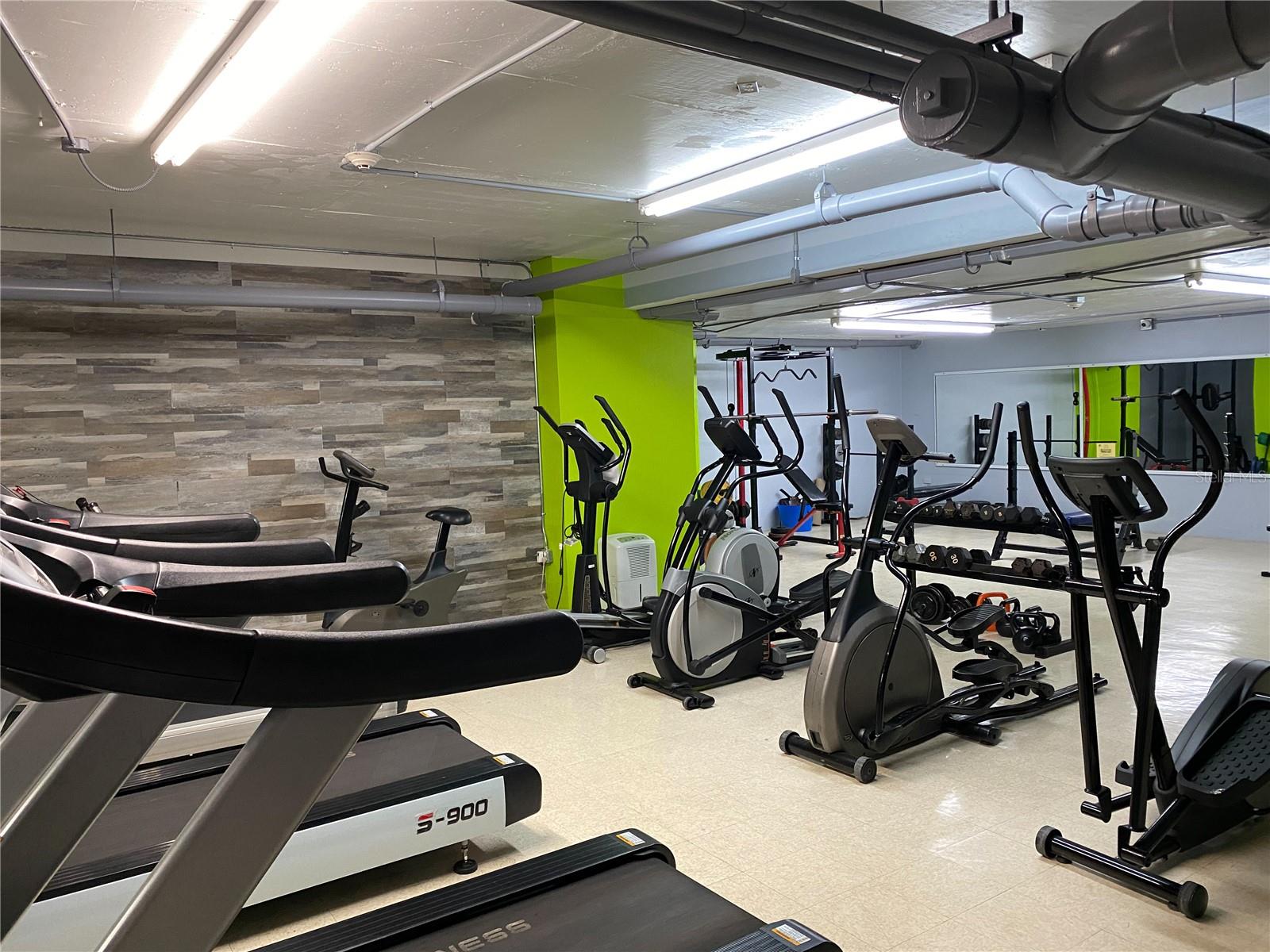 PLAYA DORADA 602 - Residential Lease