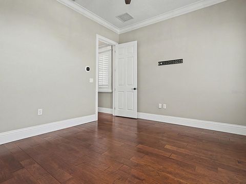 Tiny photo for 5517 Meadow Hill Loop, Lady Lake, FL 32159 (MLS # G5106005)