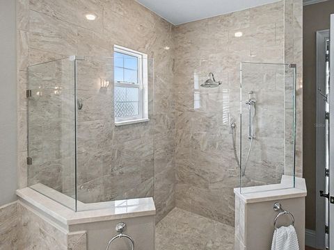 Tiny photo for 5517 Meadow Hill Loop, Lady Lake, FL 32159 (MLS # G5106005)