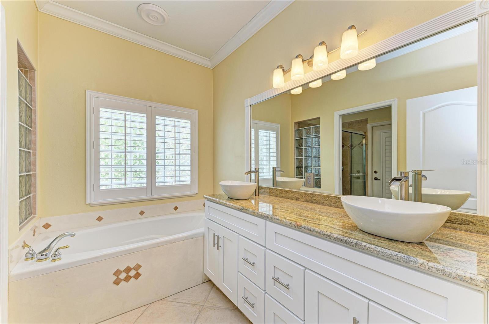 EDGEWATER VILLAGE SUBPHASE A UNIT 4B - Residential