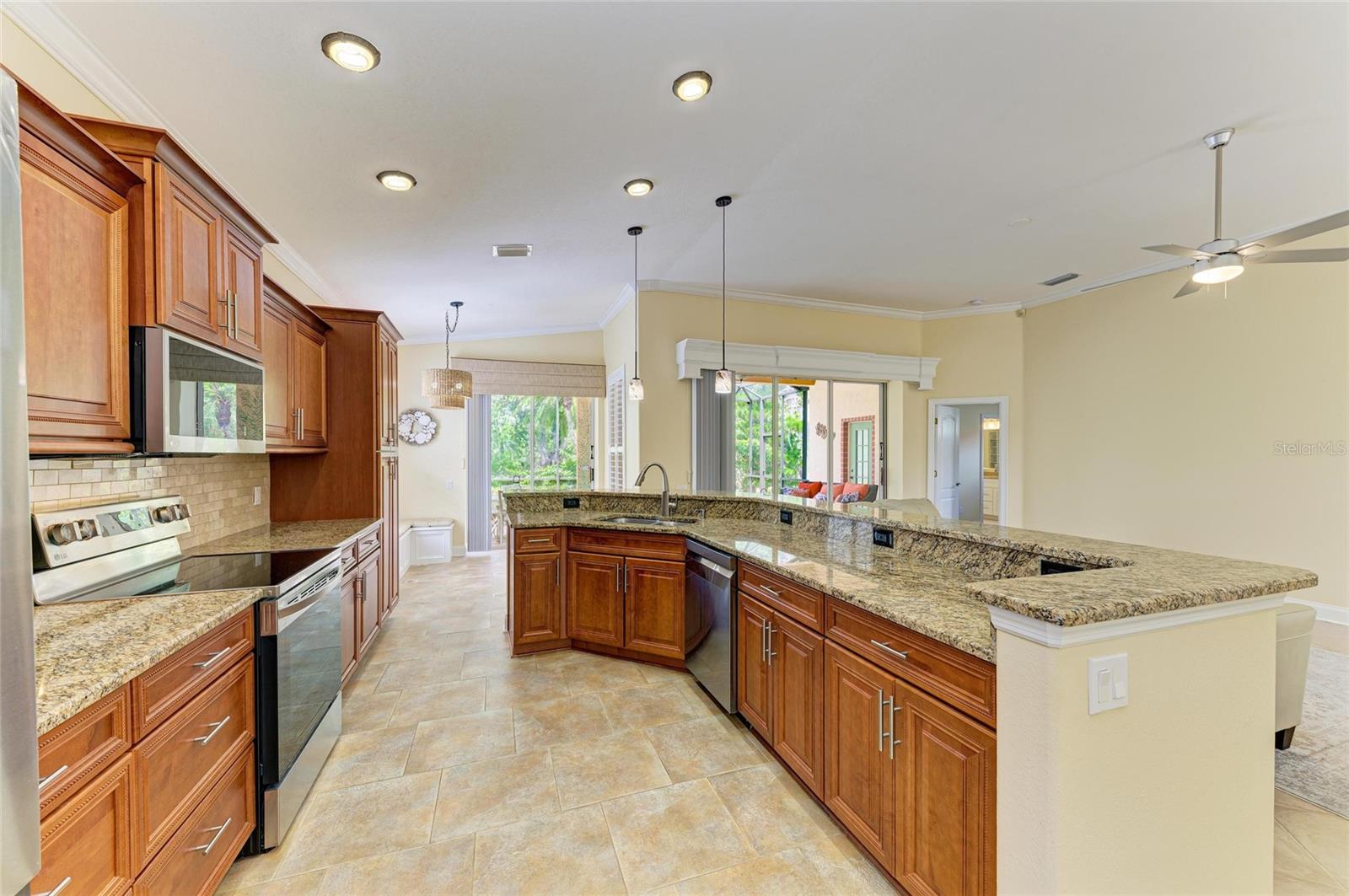 EDGEWATER VILLAGE SUBPHASE A UNIT 4B - Residential