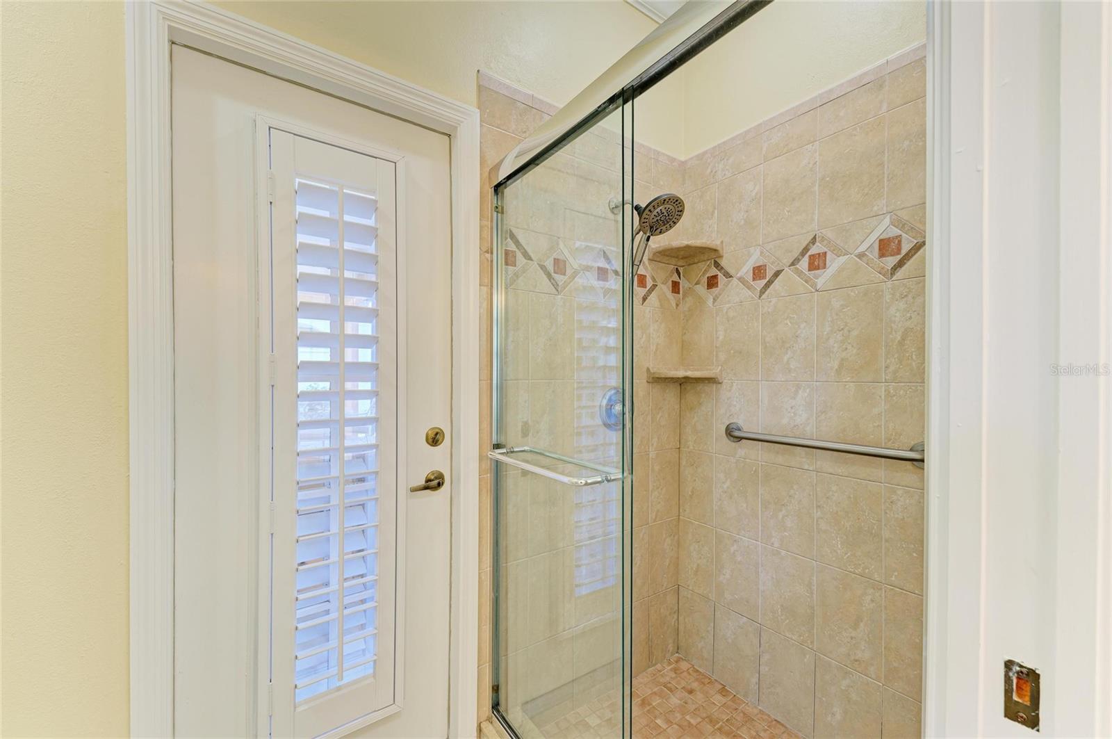 EDGEWATER VILLAGE SUBPHASE A UNIT 4B - Residential