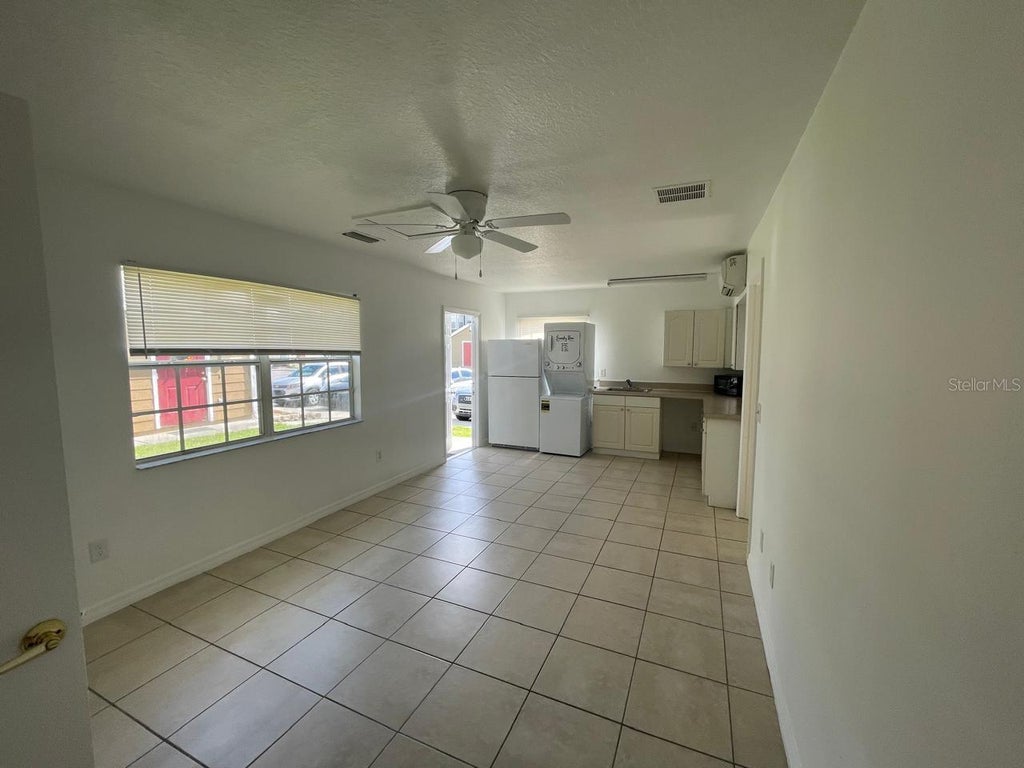 Photo of 601 Washington Palm Loop #B, Davenport, FL 33897 (MLS # S5159585)