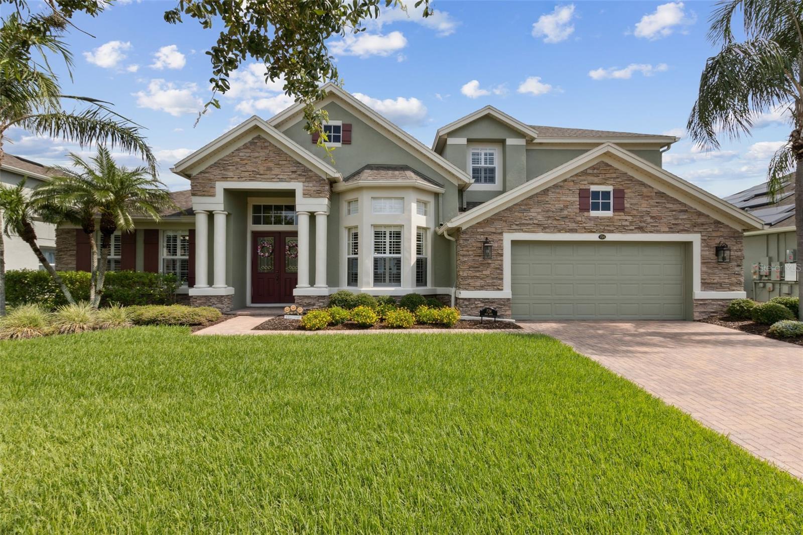 724 DUFF DR