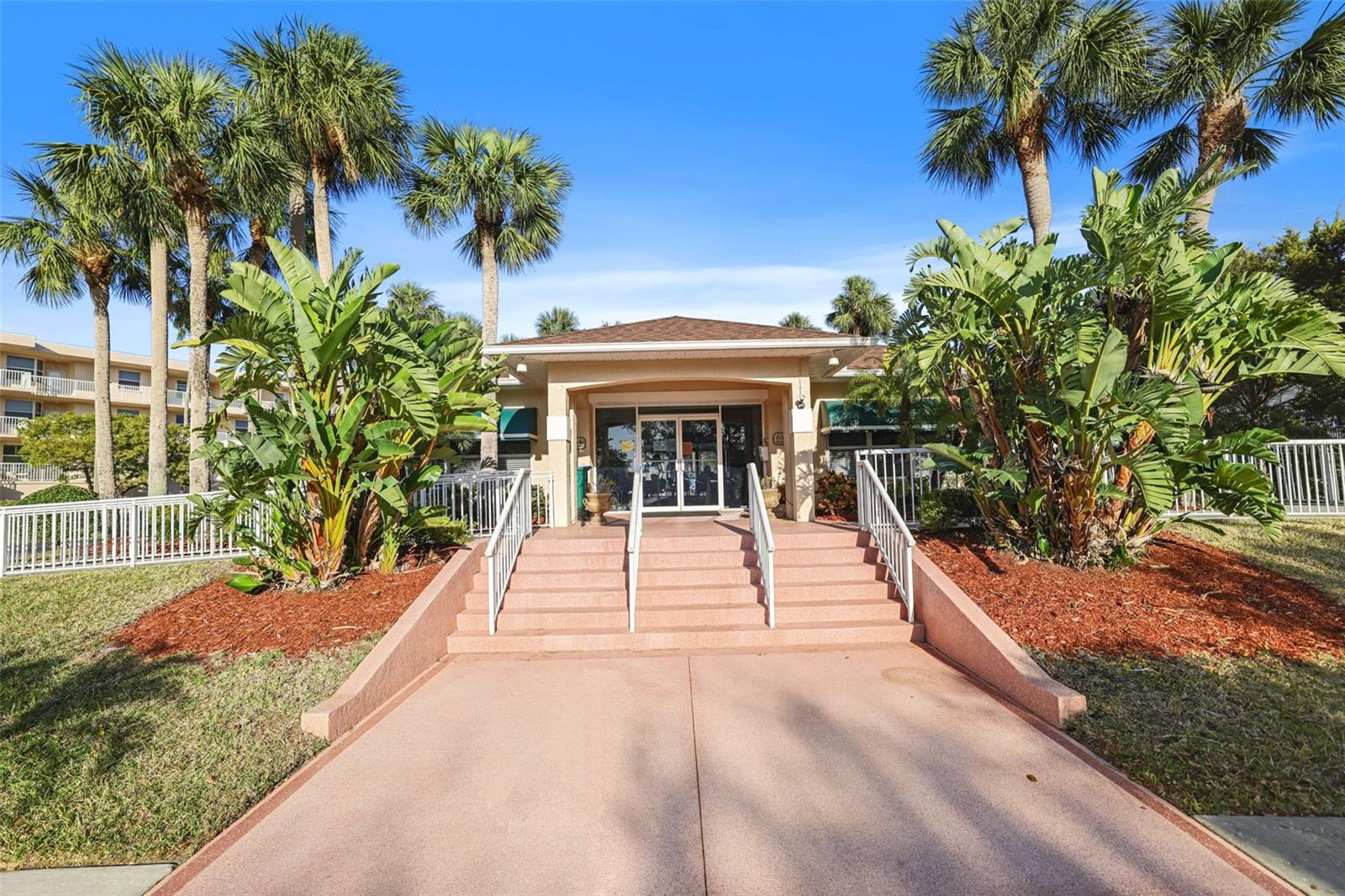 SHORES OF LONG BAYOU CONDO - Residential