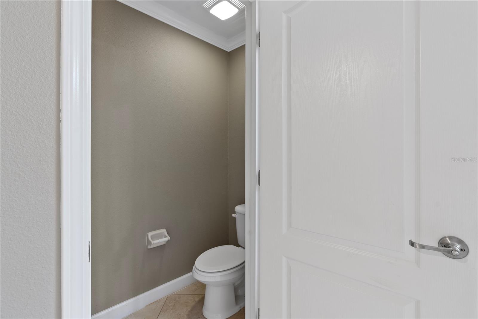 K-BAR RANCH PRCL Q PH 1 - Residential Lease