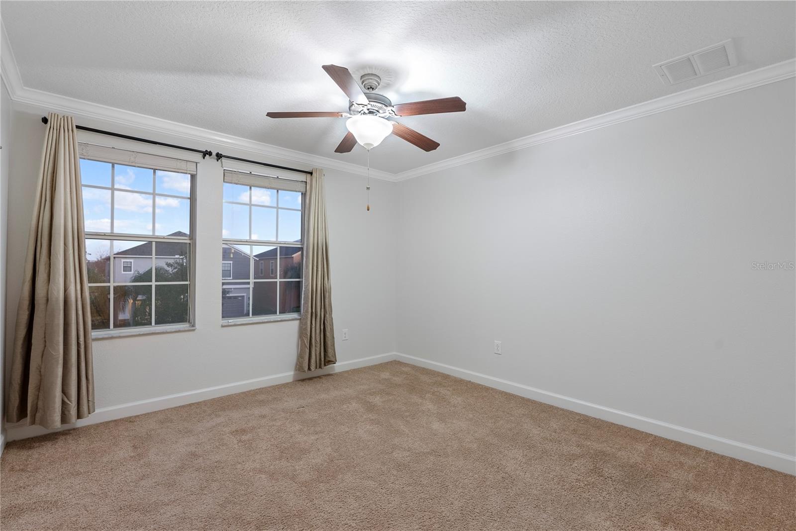 K-BAR RANCH PRCL Q PH 1 - Residential Lease