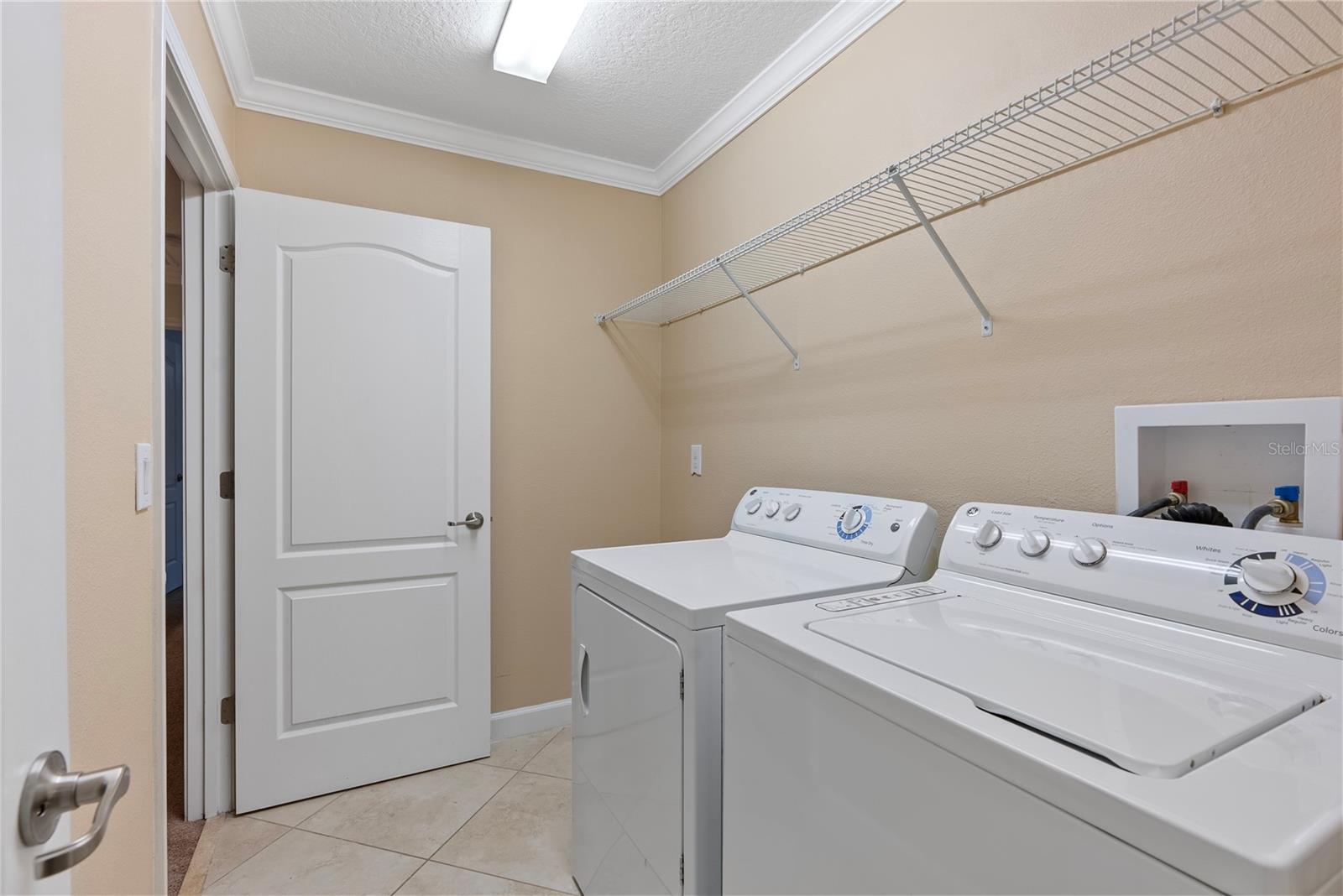 K-BAR RANCH PRCL Q PH 1 - Residential Lease