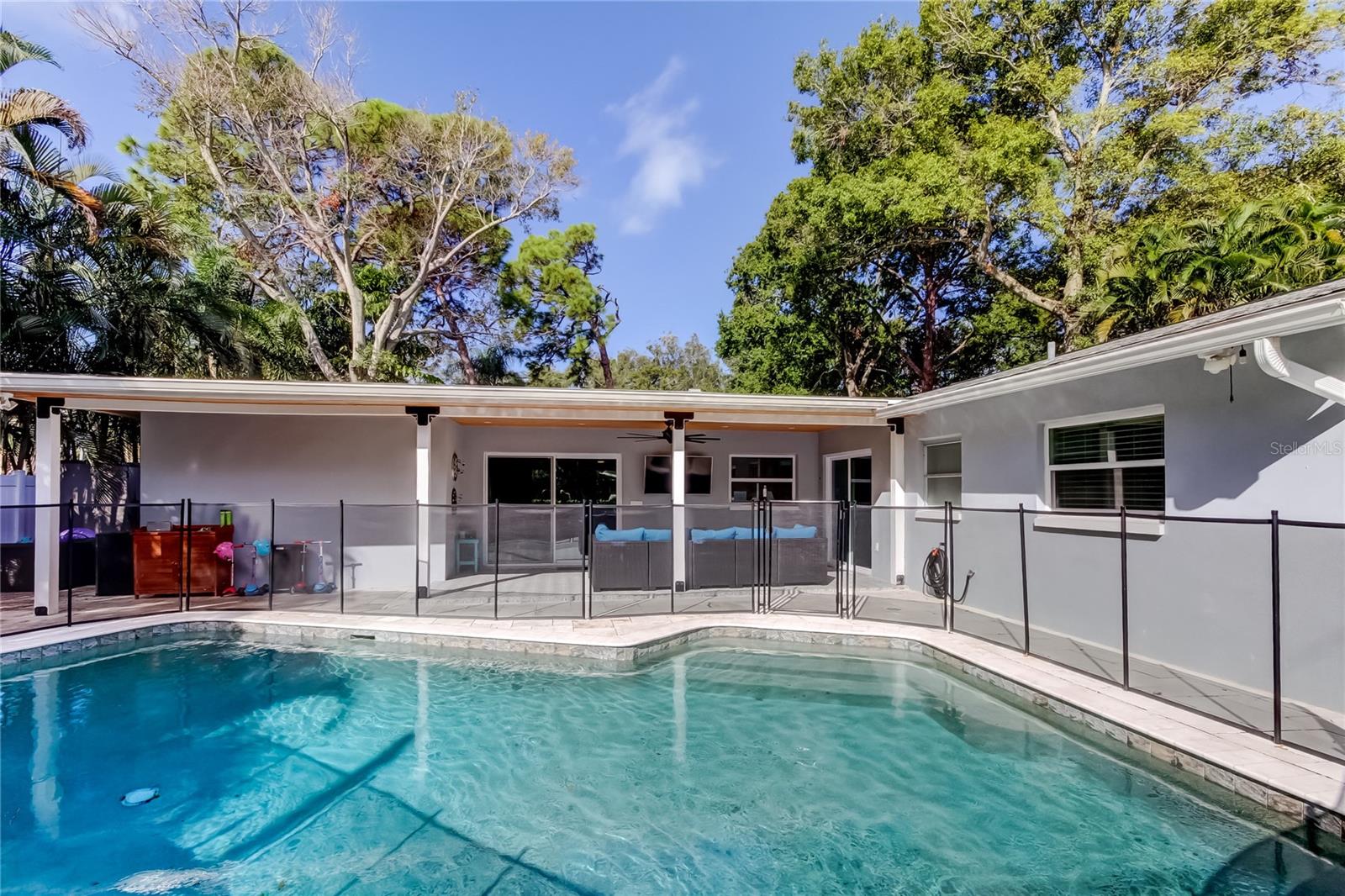 LAKE PASADENA DEV - Residential