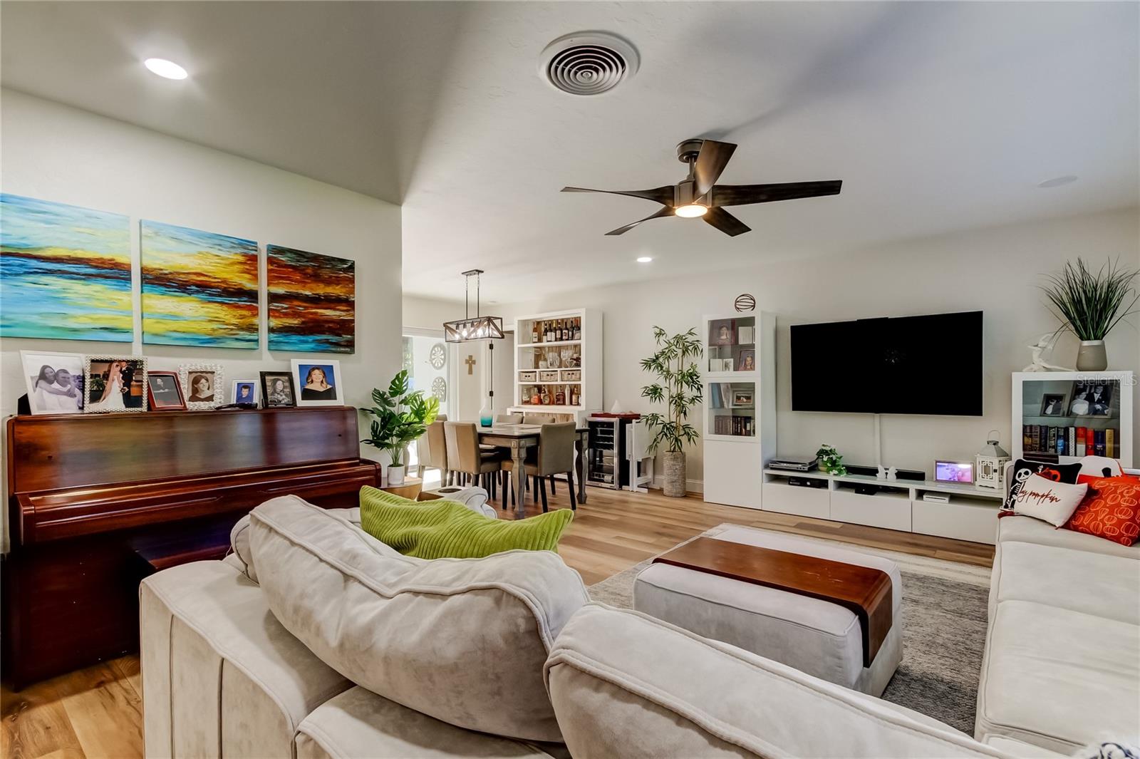 LAKE PASADENA DEV - Residential