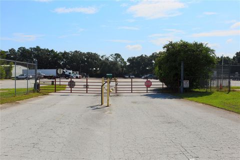 Tiny photo for 3955 NW 44th Avenue, Ocala, FL 34482 (MLS # OM686365)