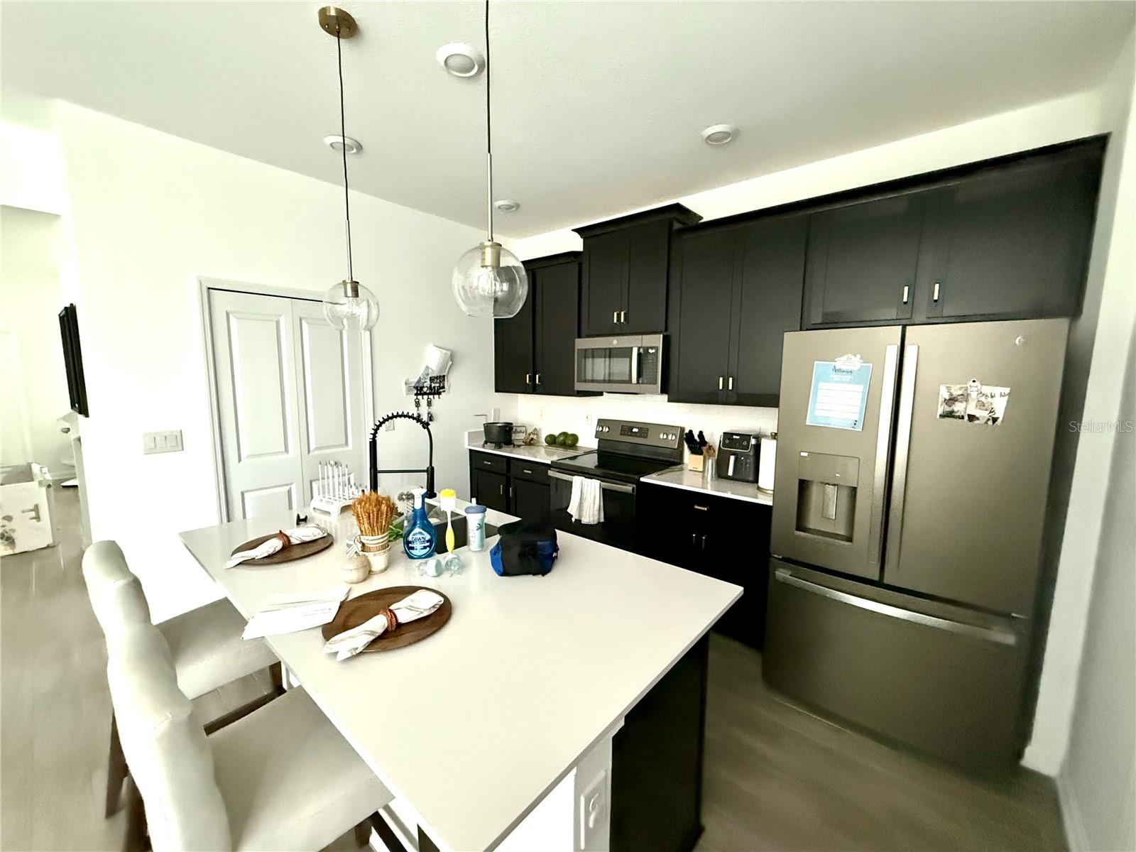 TOHOQUA PH 6 - Residential Lease