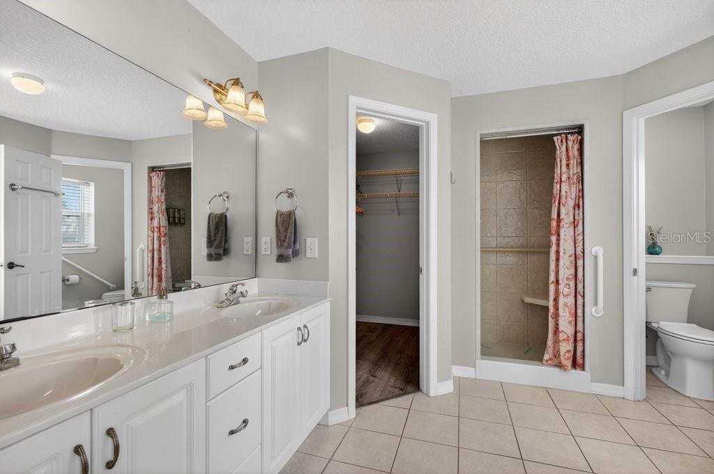 TREASURE BCH 3RD ADD - Residential