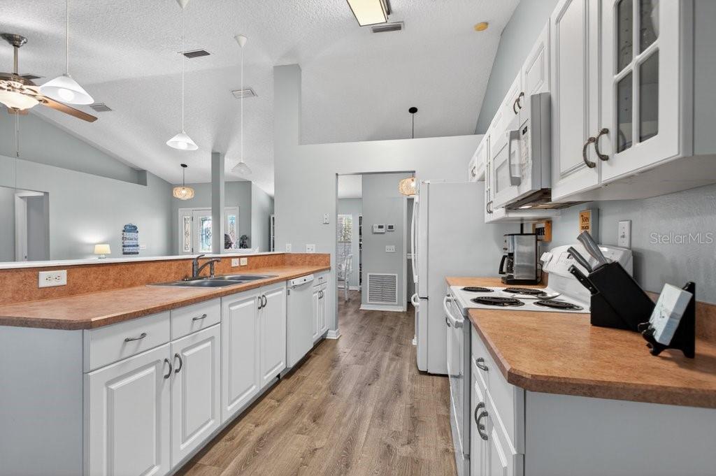 TREASURE BCH 3RD ADD - Residential