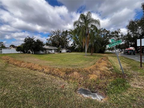8302 N LOIS AVENUE TAMPA FL 33614