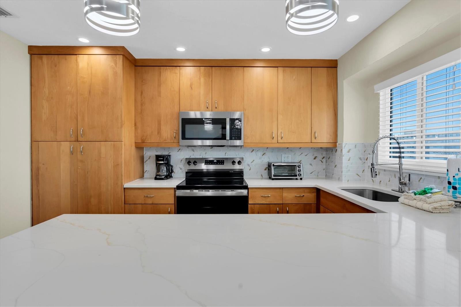 JAMAICA ROYALE TOWER II - Residential