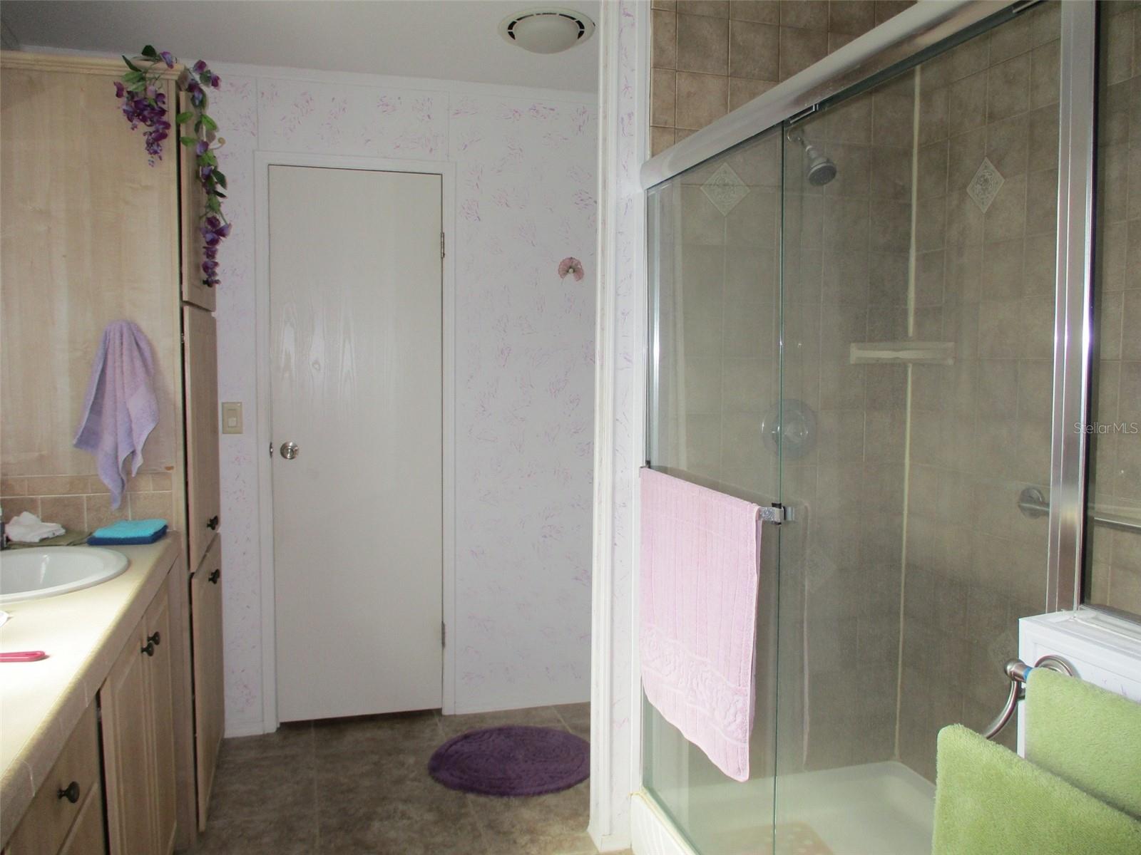 SHADY OAKS MOBILE MODULAR ESTATES - Residential