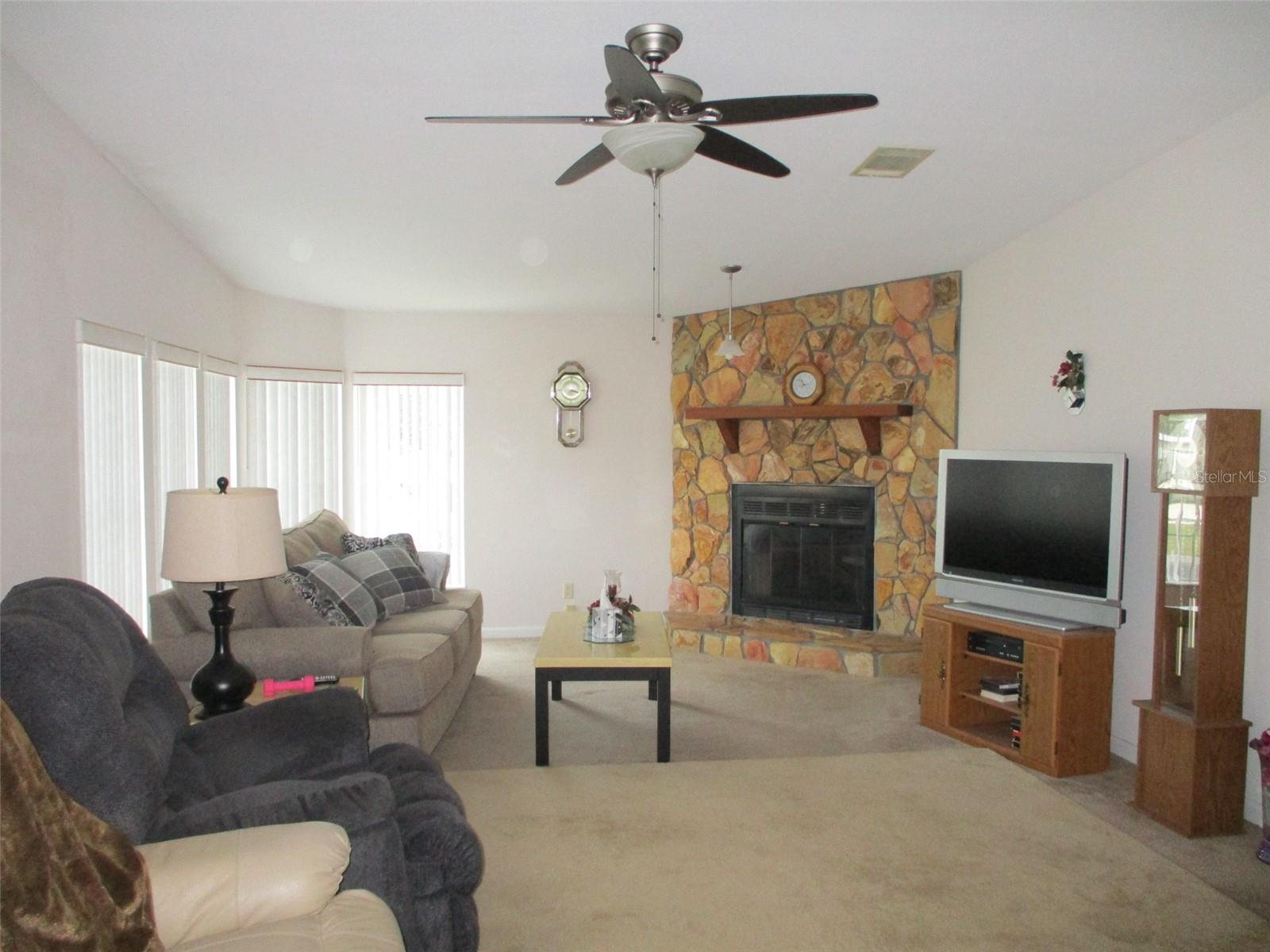 SHADY OAKS MOBILE MODULAR ESTATES - Residential