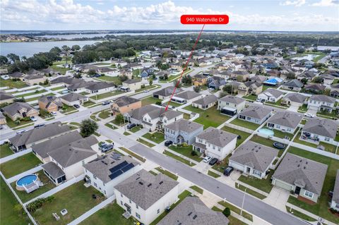 A home in AUBURNDALE