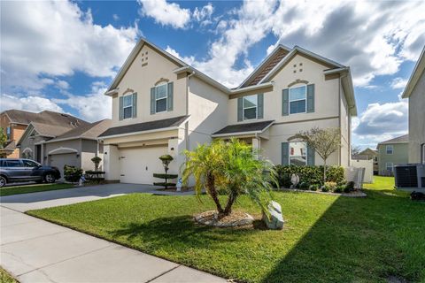 A home in AUBURNDALE