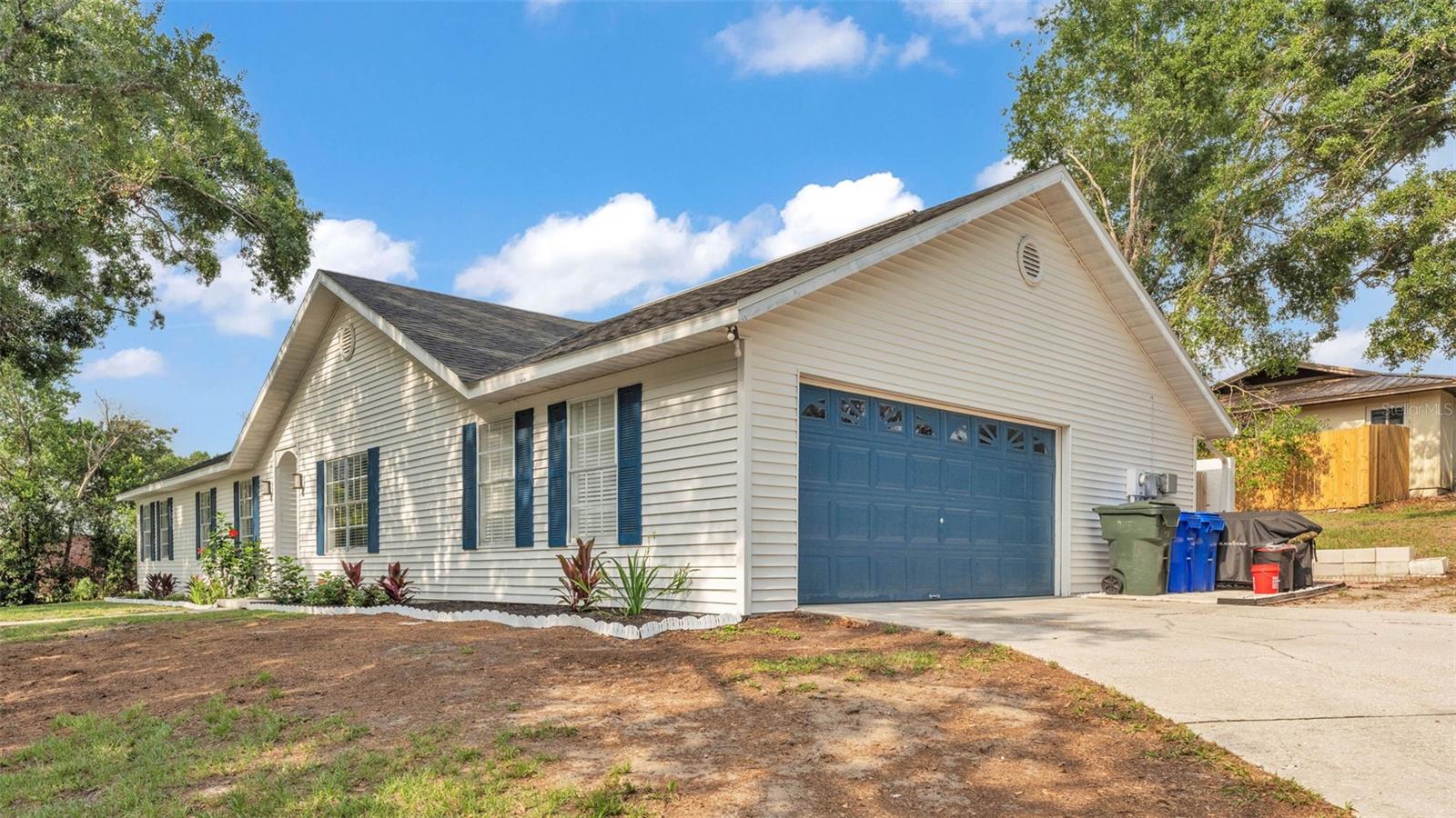 4825 FOXRUN