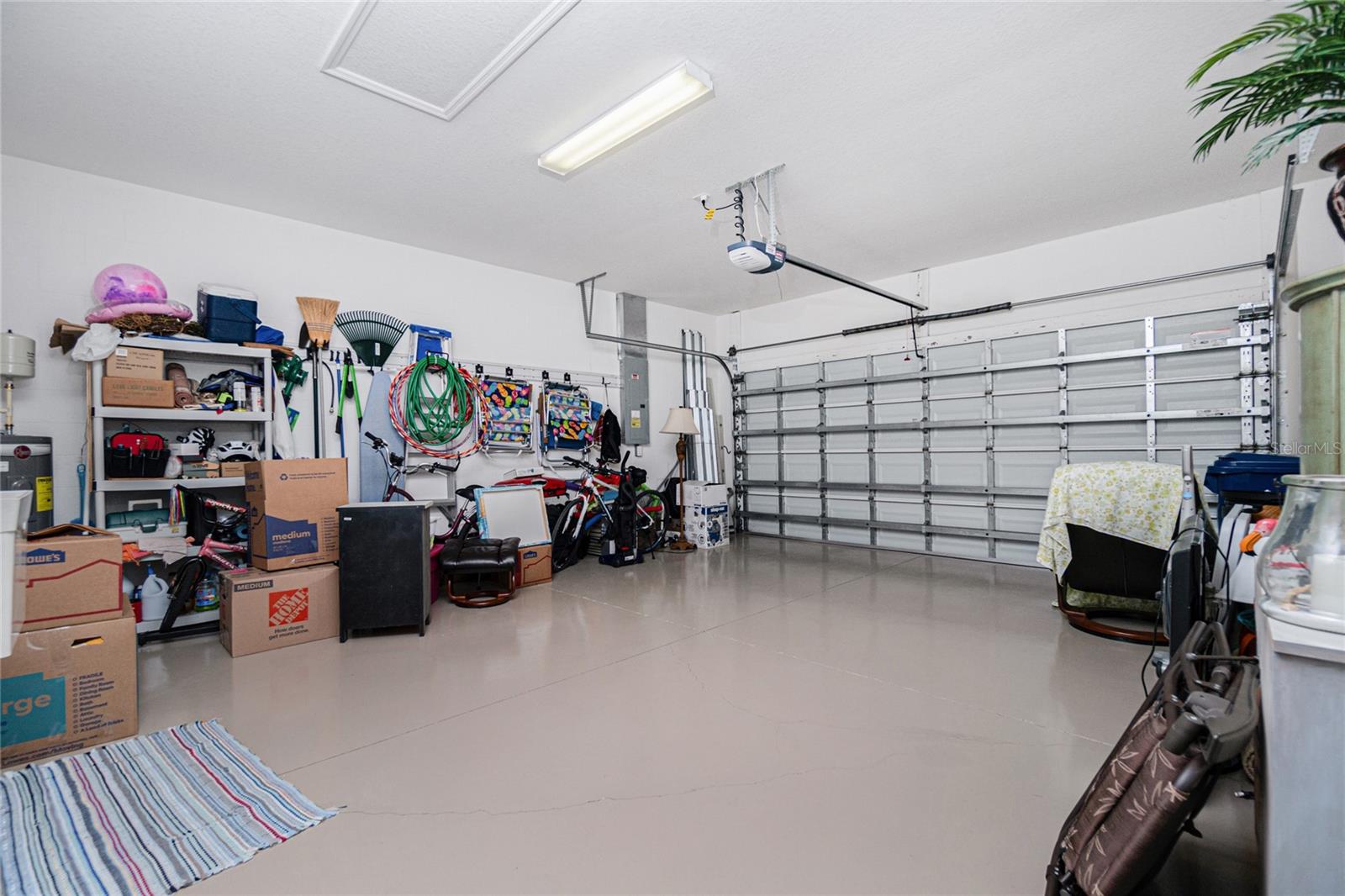 ARLINGTON COVE - Residential