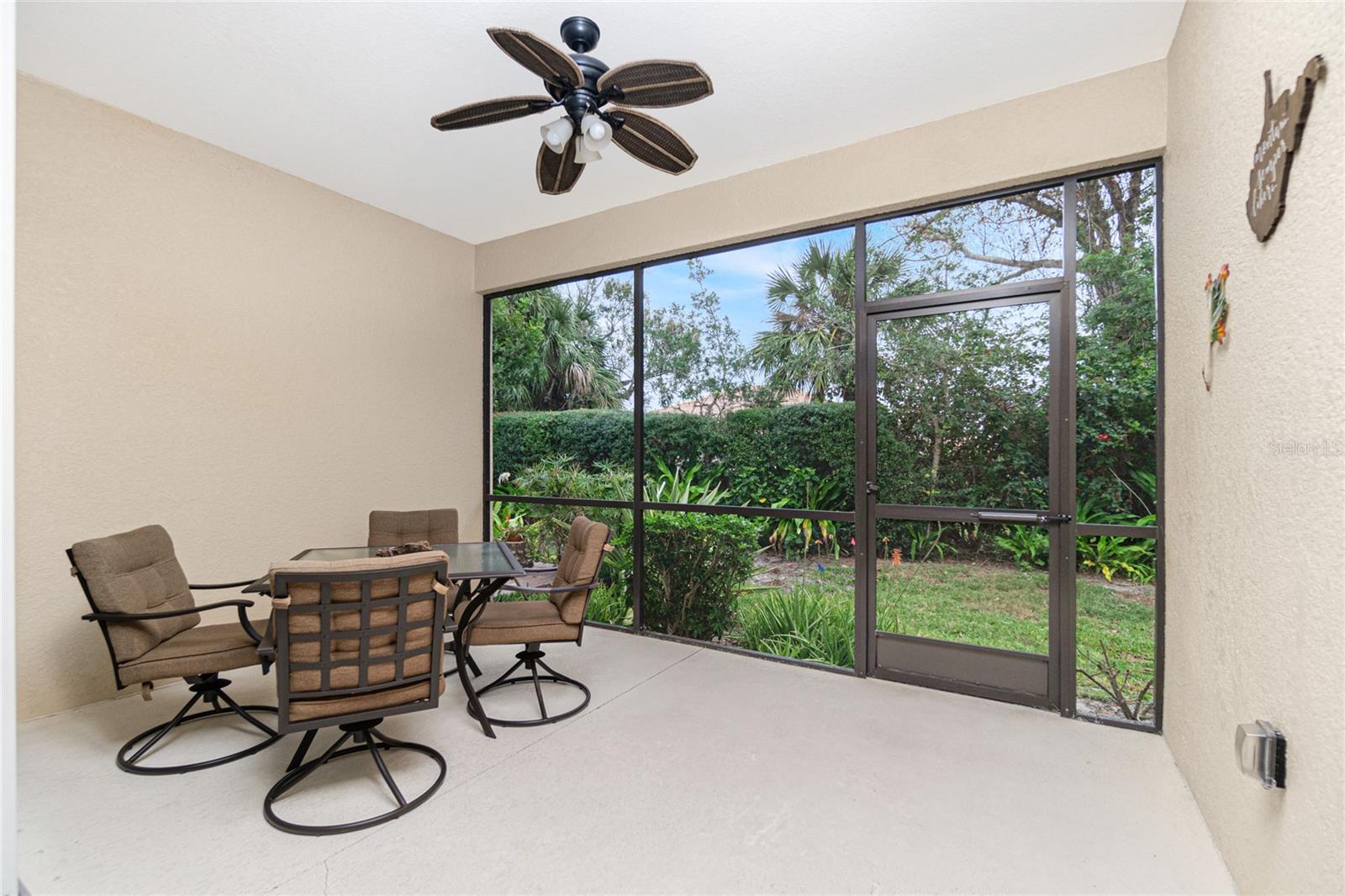 ARLINGTON COVE - Residential