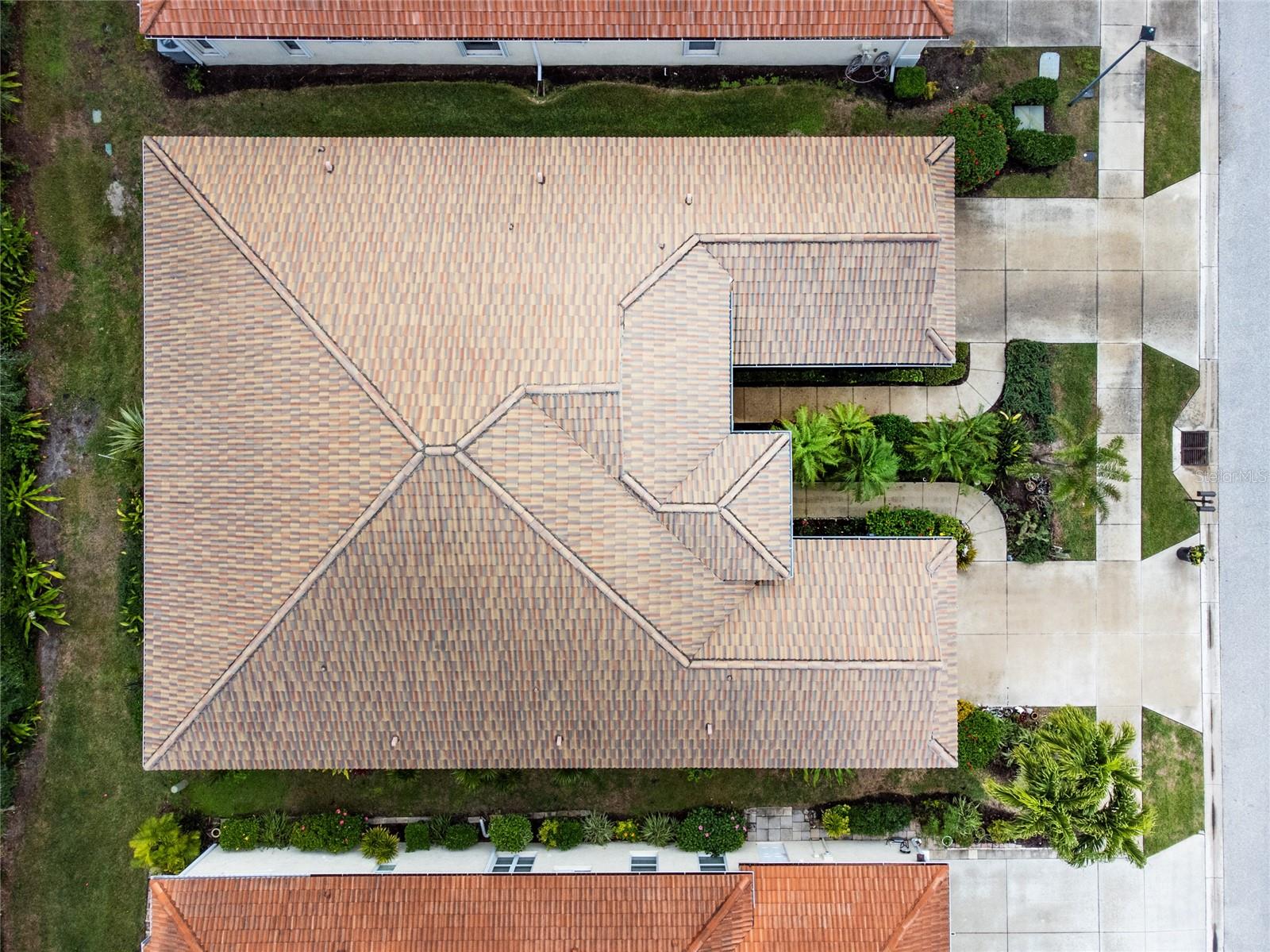 ARLINGTON COVE - Residential