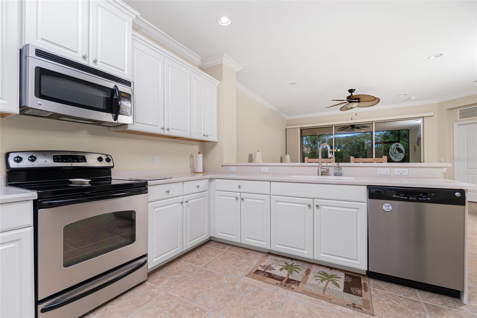 ARLINGTON COVE - Residential