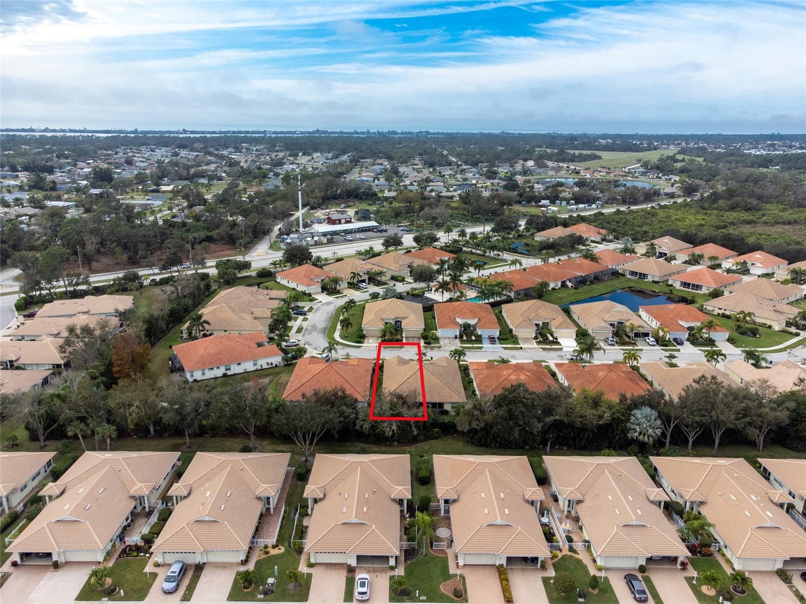 ARLINGTON COVE - Residential