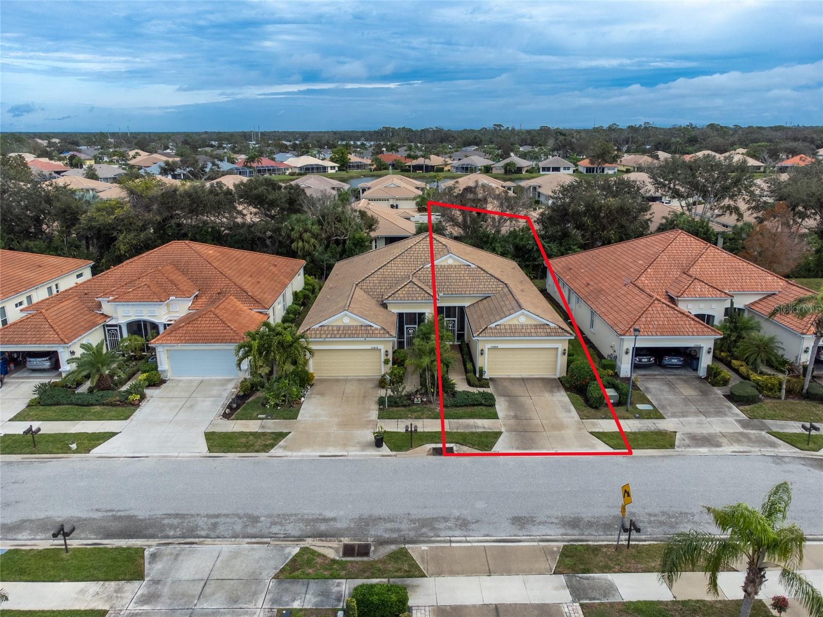 ARLINGTON COVE - Residential